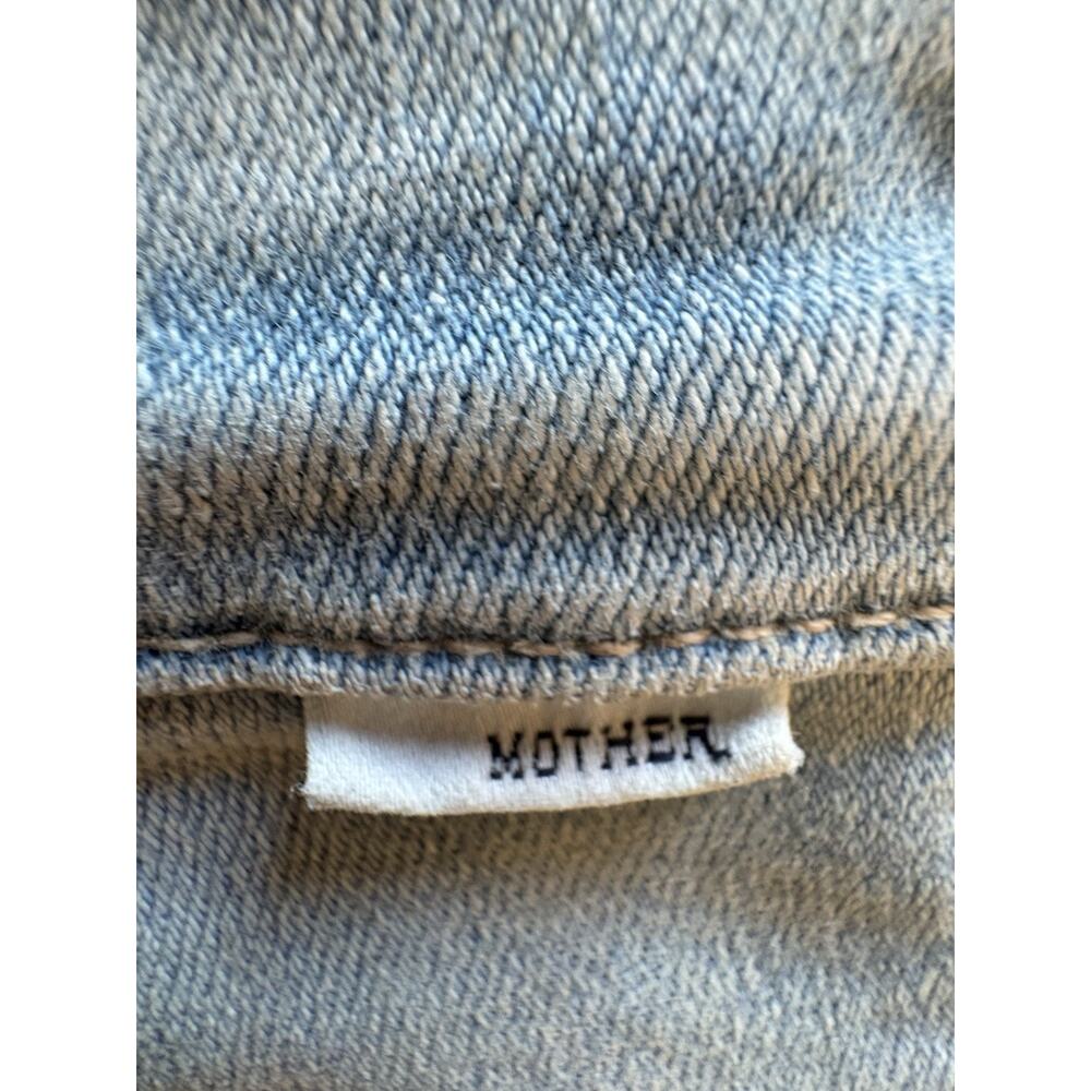 MOTHER The Weekender Fray Jeans Size 25 Swimming Pool Sunday Raw Hem Flare - Picture 8 of 13